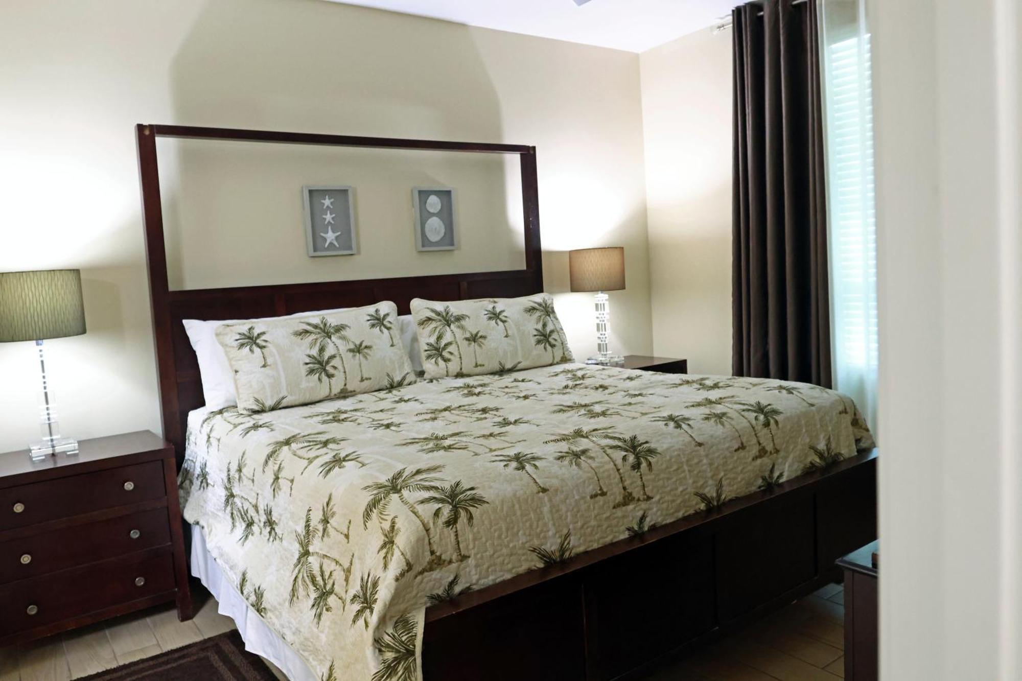 Aqua 1504 Beachfront Condo With Free Beach Chairs Panama City Beach Eksteriør bilde