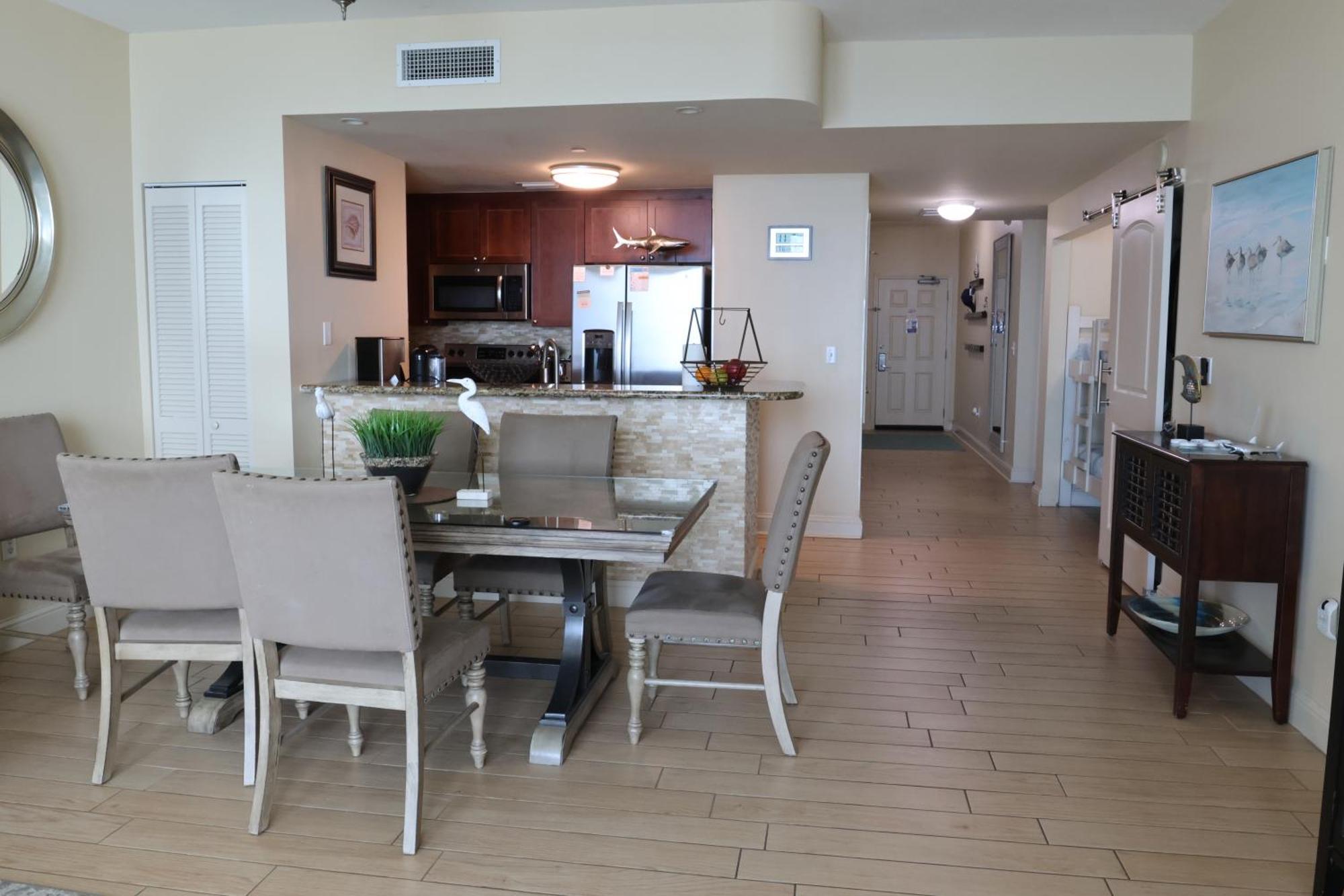 Aqua 1504 Beachfront Condo With Free Beach Chairs Panama City Beach Eksteriør bilde
