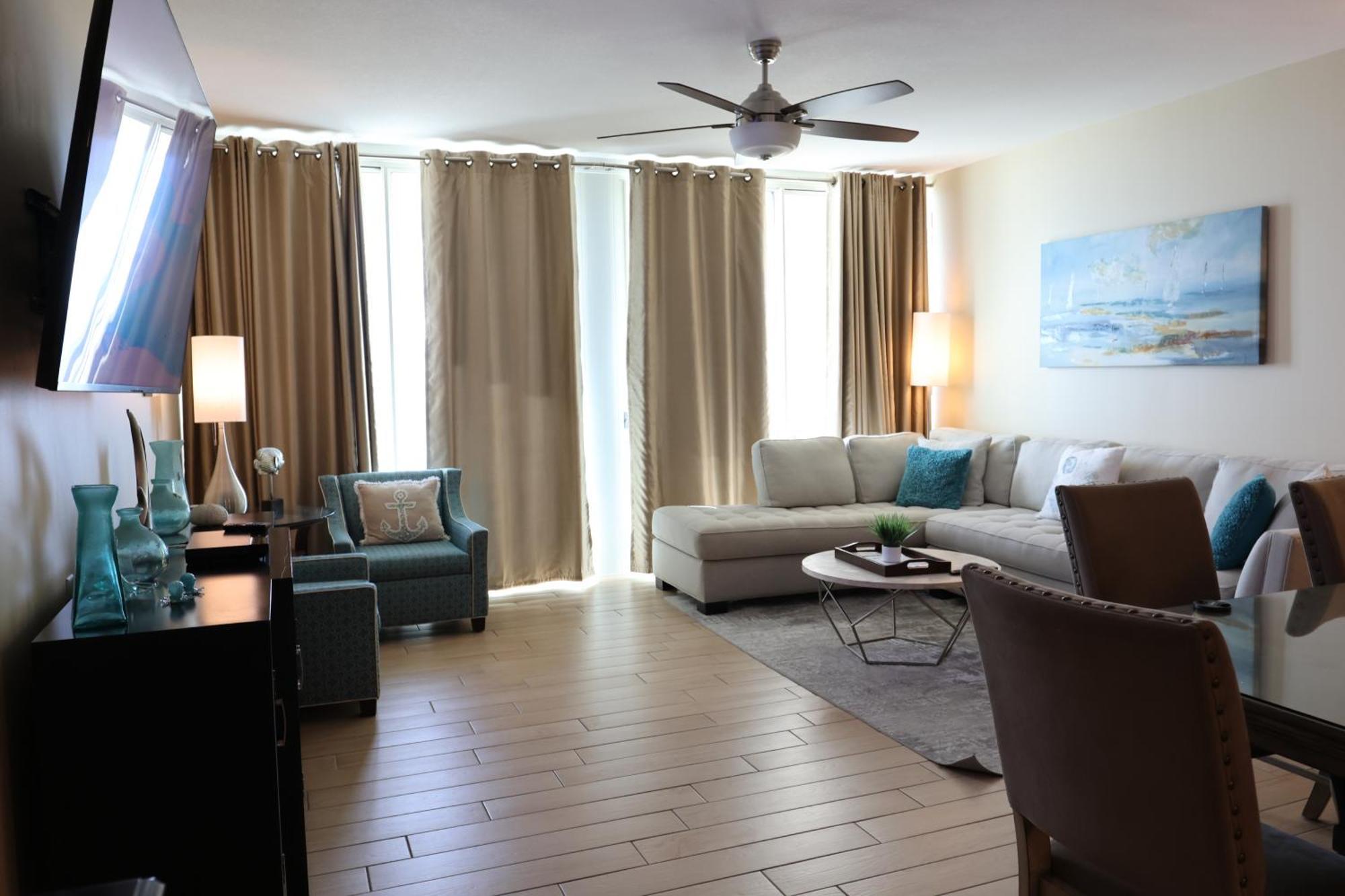 Aqua 1504 Beachfront Condo With Free Beach Chairs Panama City Beach Eksteriør bilde