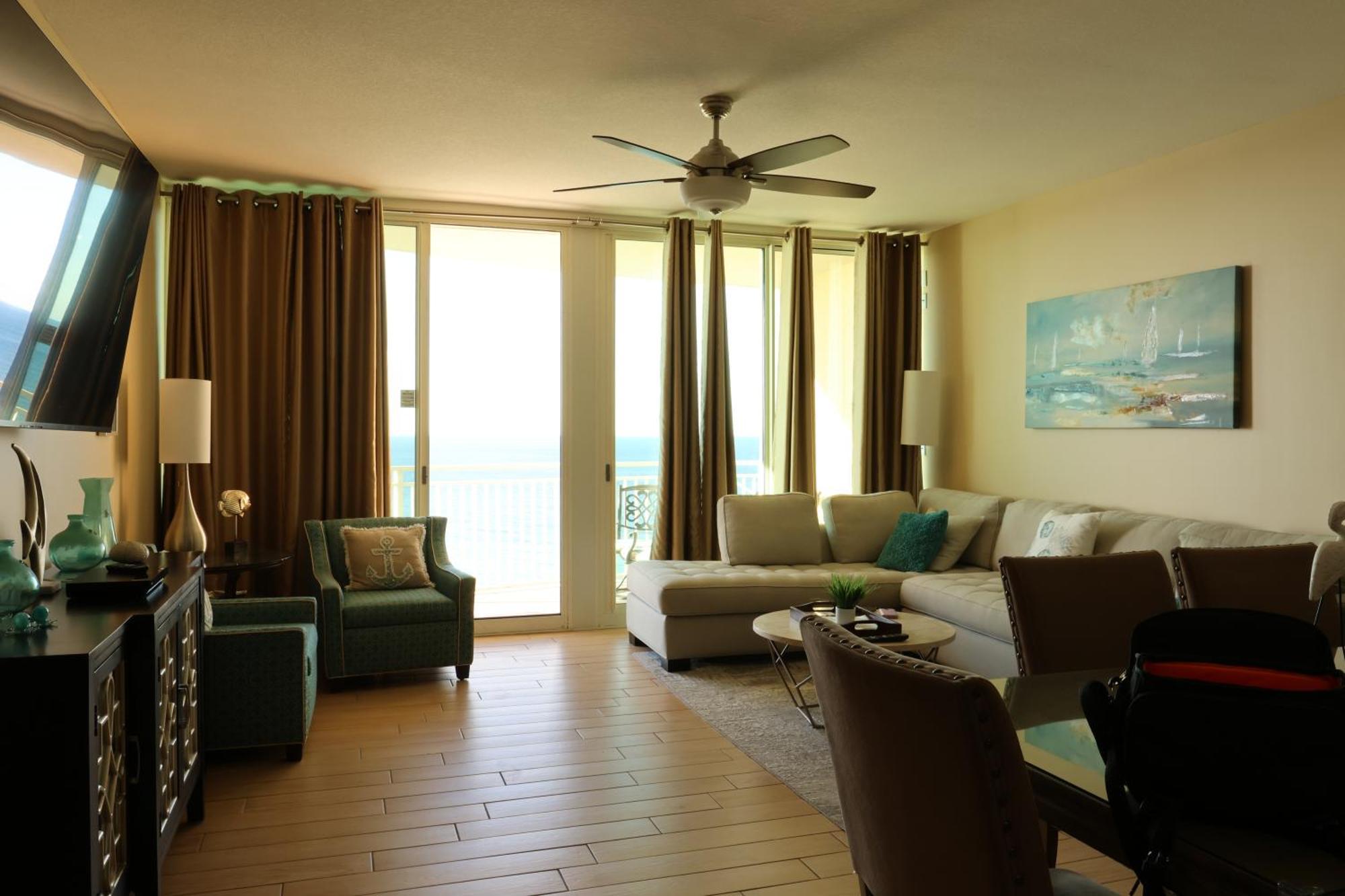 Aqua 1504 Beachfront Condo With Free Beach Chairs Panama City Beach Eksteriør bilde