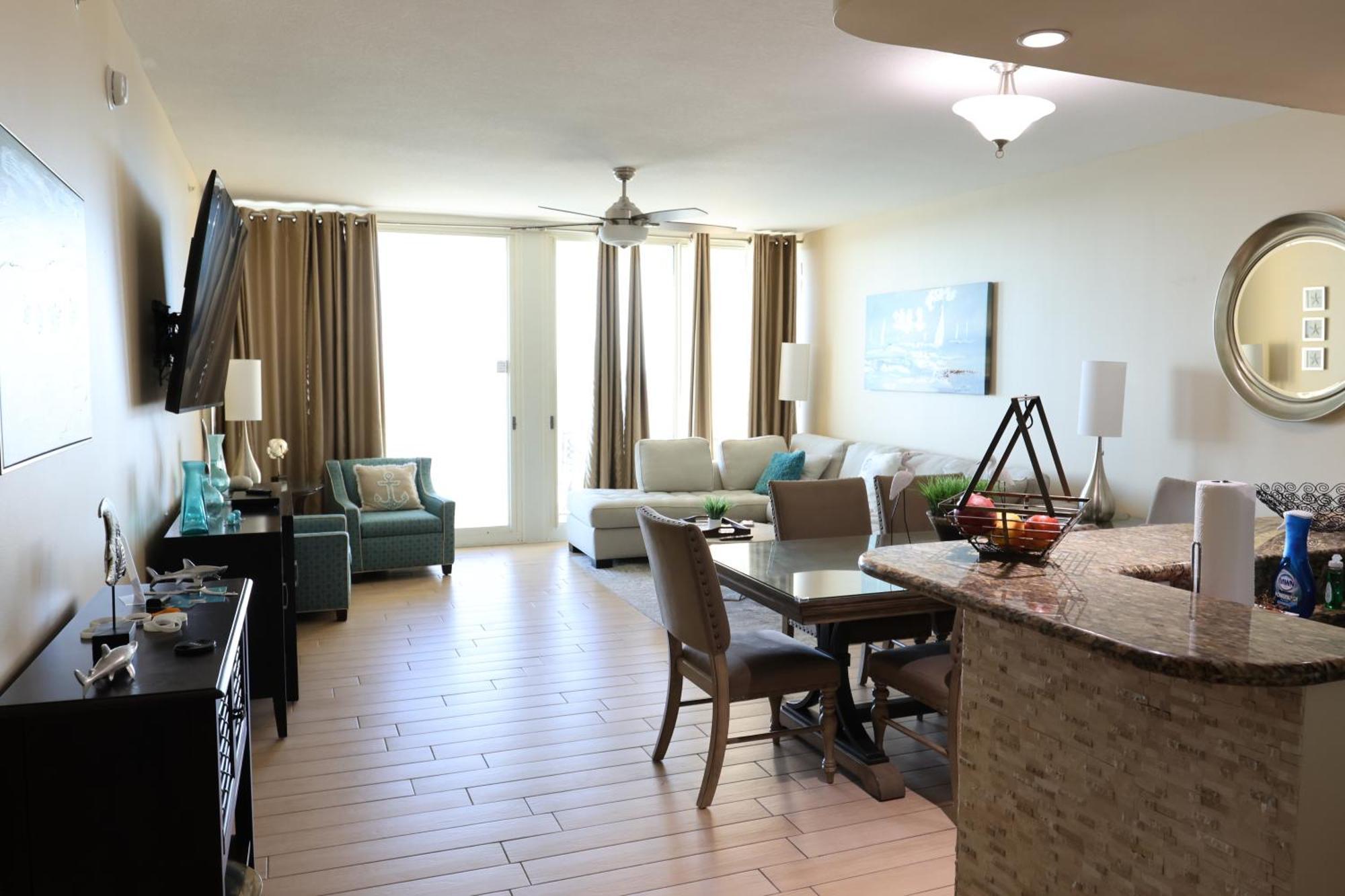 Aqua 1504 Beachfront Condo With Free Beach Chairs Panama City Beach Eksteriør bilde