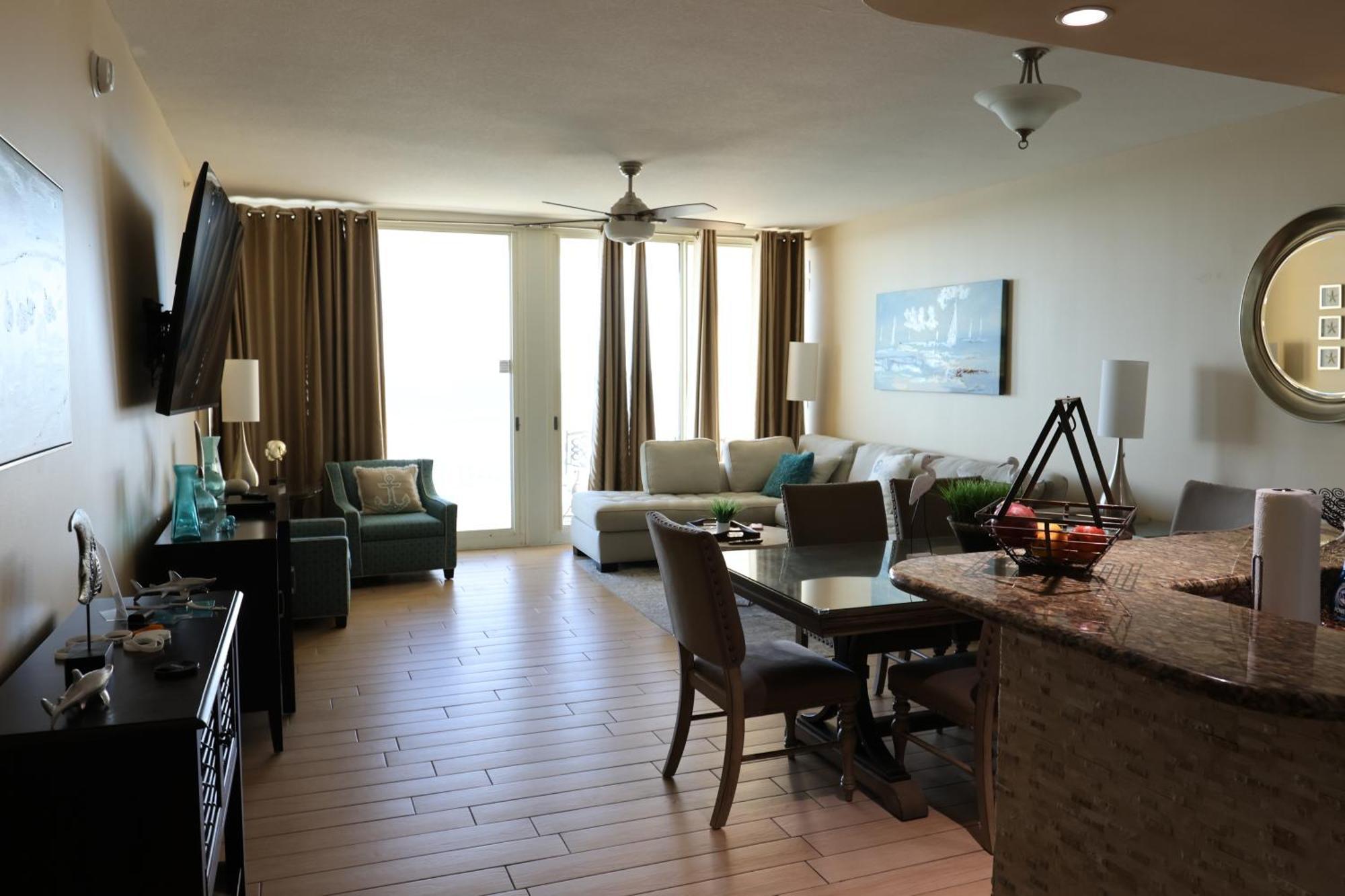 Aqua 1504 Beachfront Condo With Free Beach Chairs Panama City Beach Eksteriør bilde