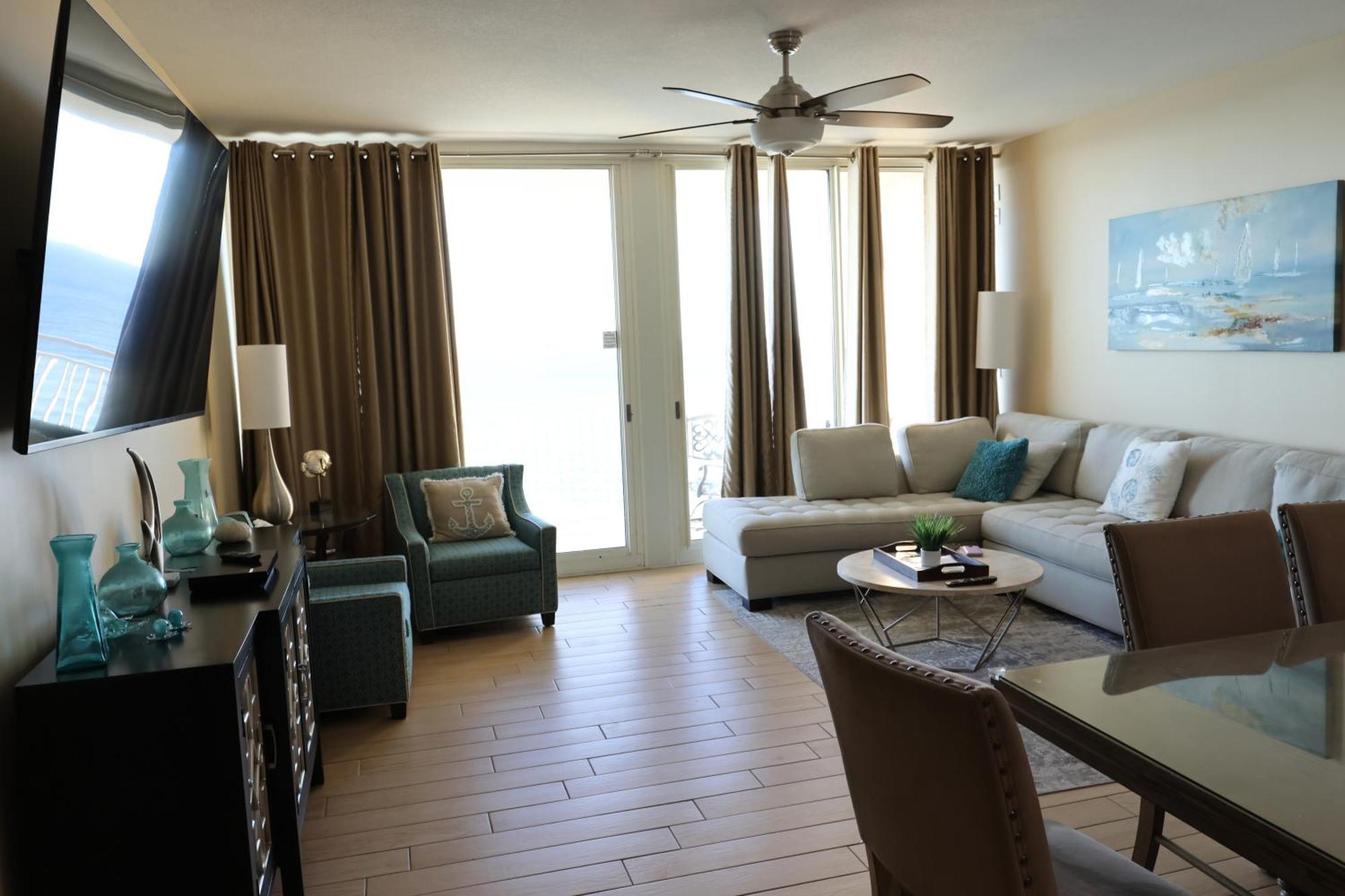 Aqua 1504 Beachfront Condo With Free Beach Chairs Panama City Beach Eksteriør bilde